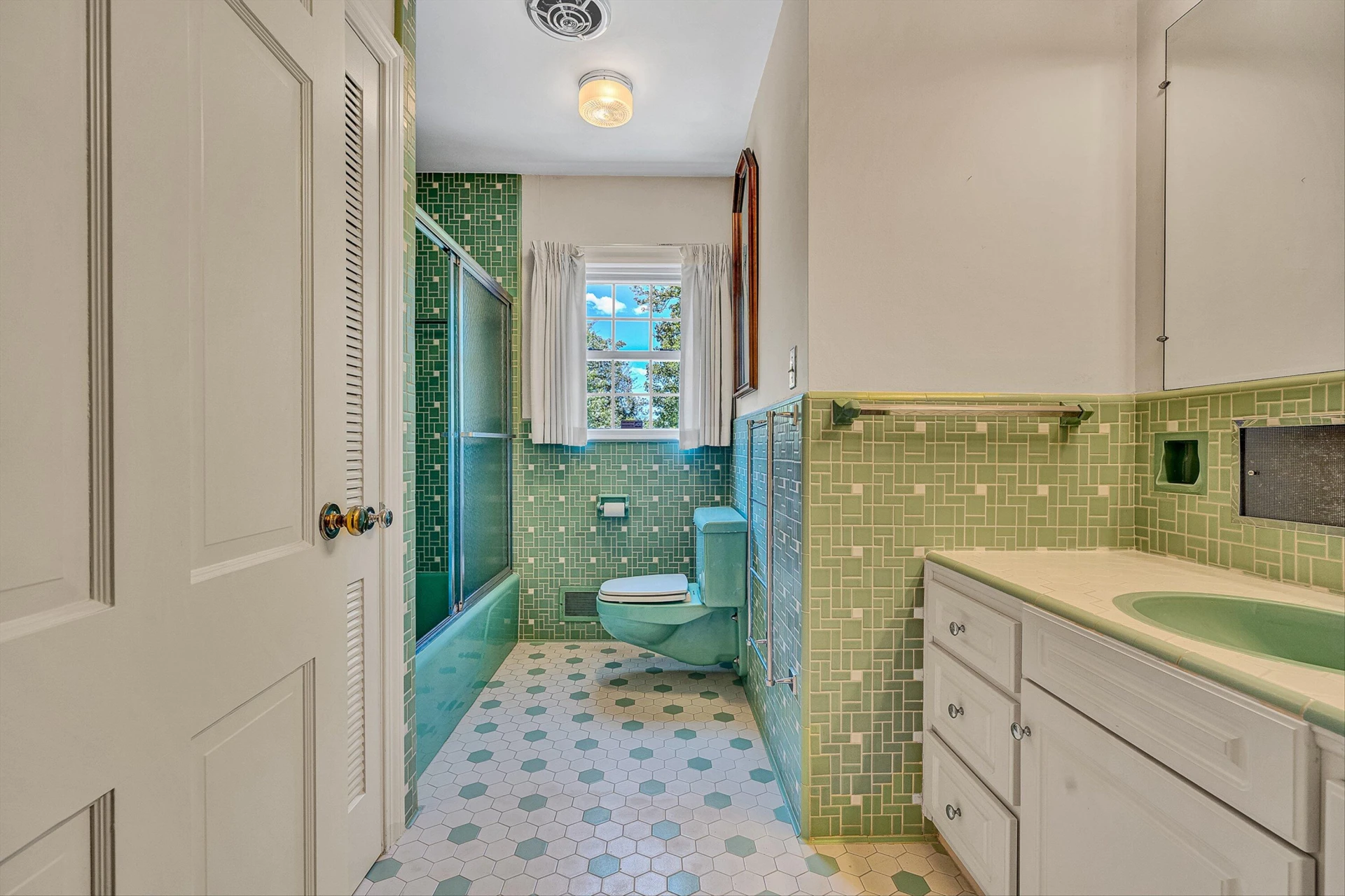 1344 Main ST - Photo 29
