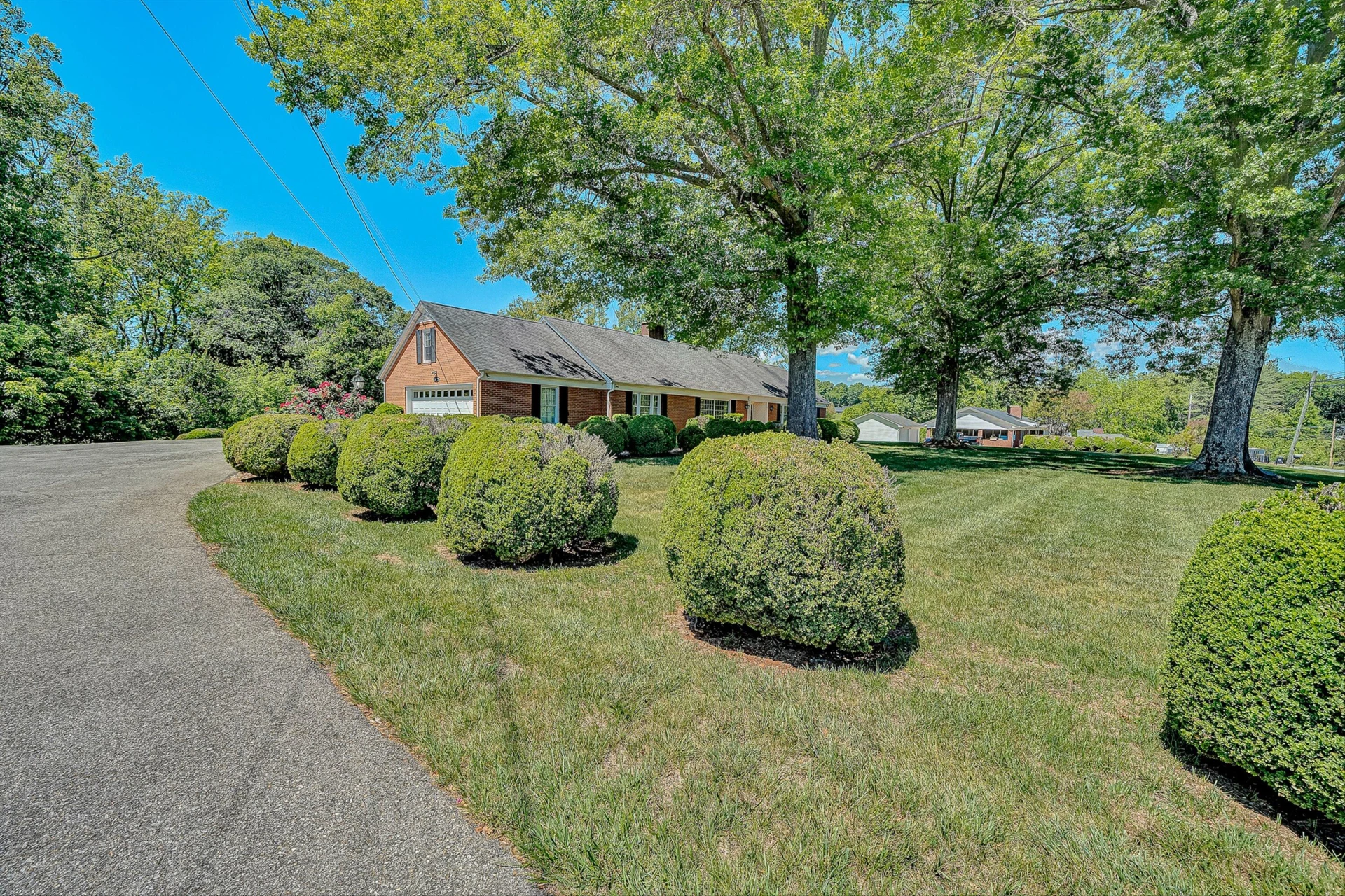 1344 Main ST - Photo 8