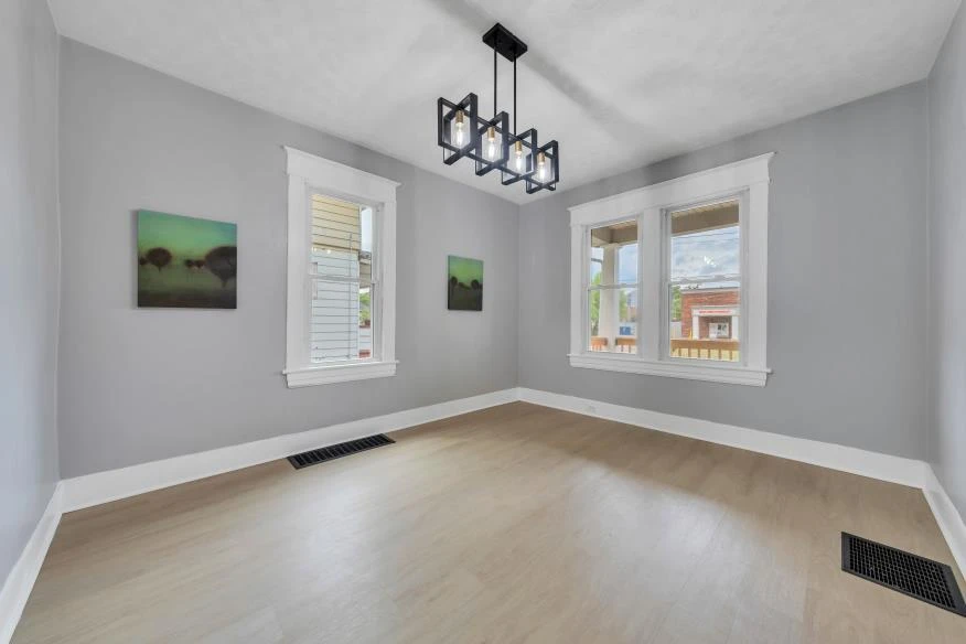 1912 Melrose AVE - Photo 9