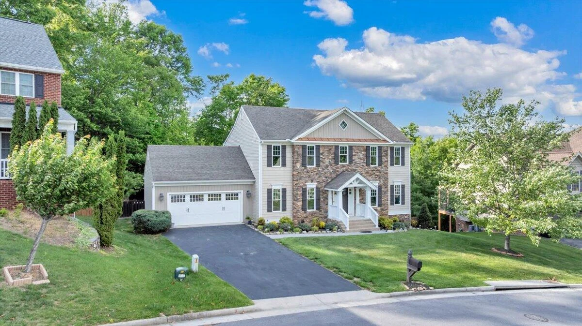 5882 Monet DR - Photo 48