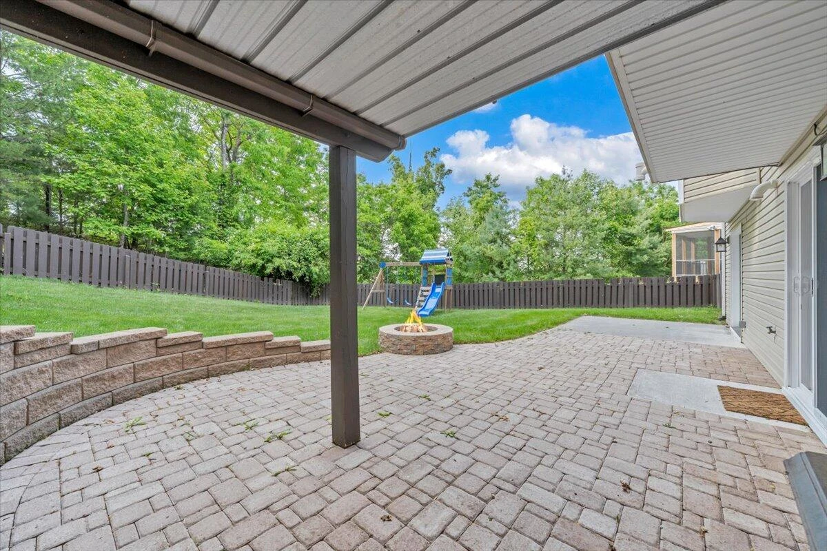 5882 Monet DR - Photo 57