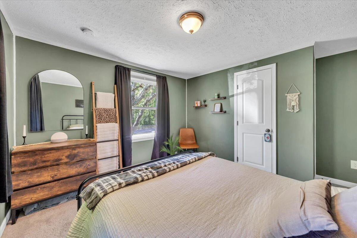 221 Falcon Ridge RD - Photo 28