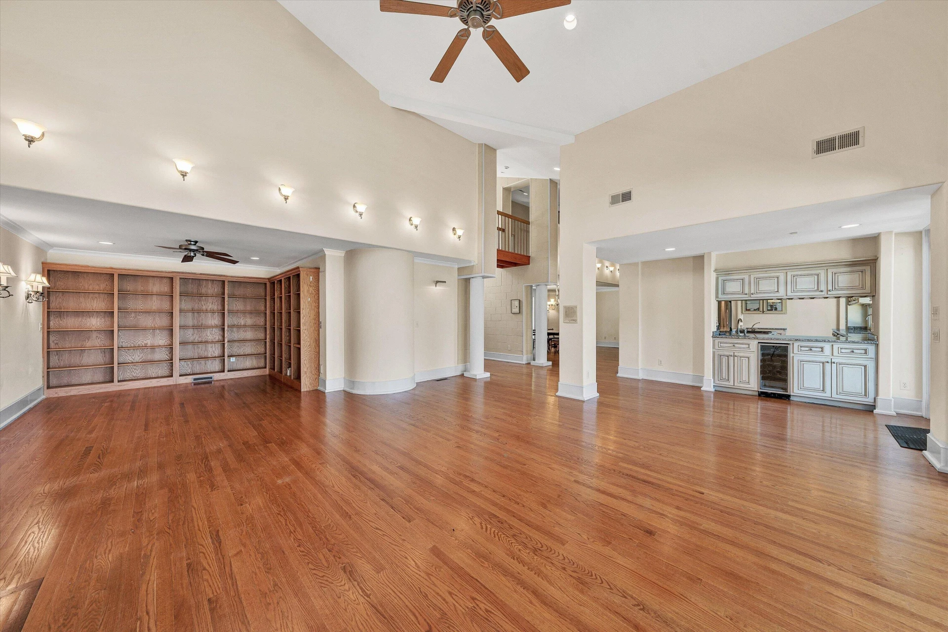 143 Charlotte LN - Photo 27