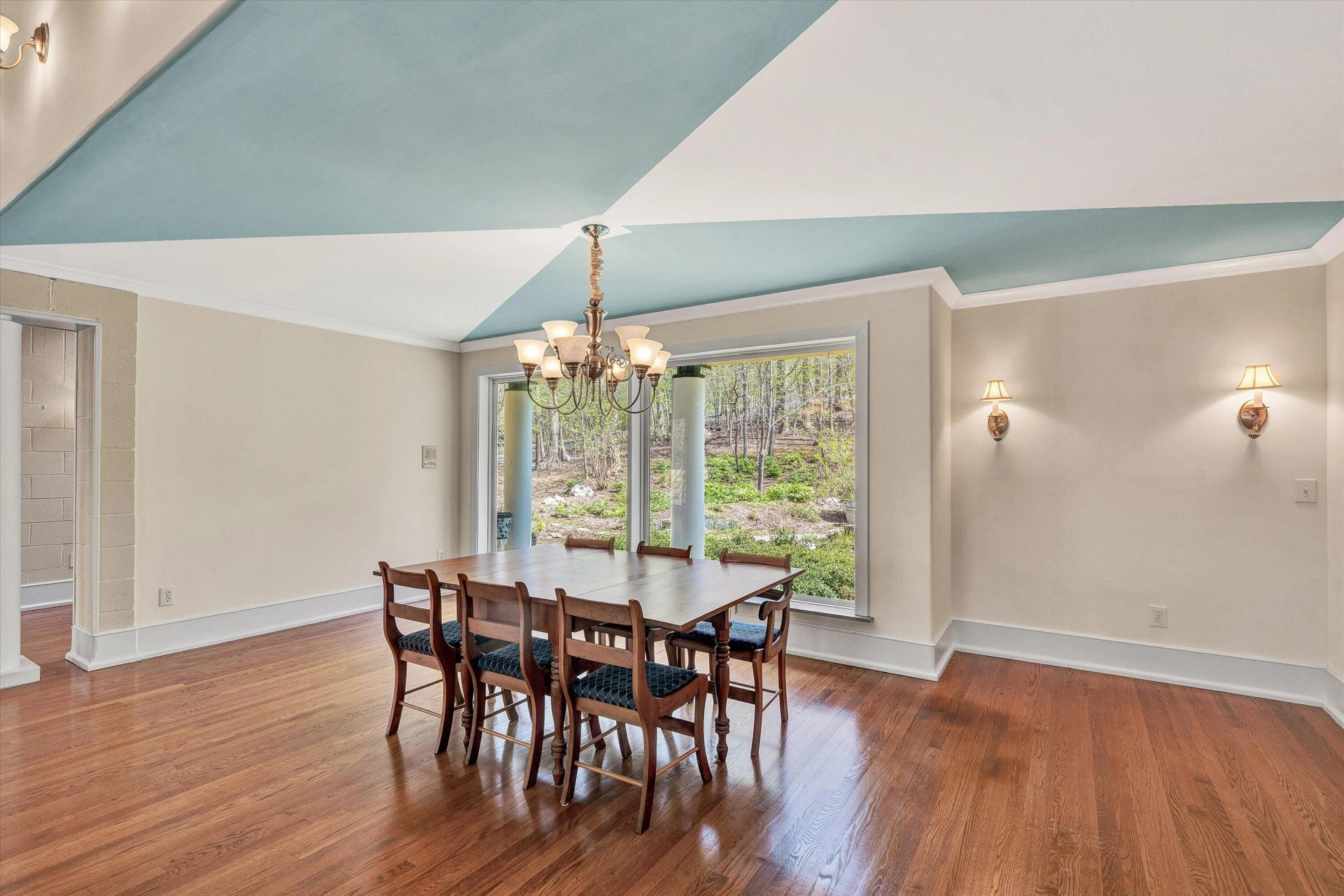 143 Charlotte LN - Photo 31