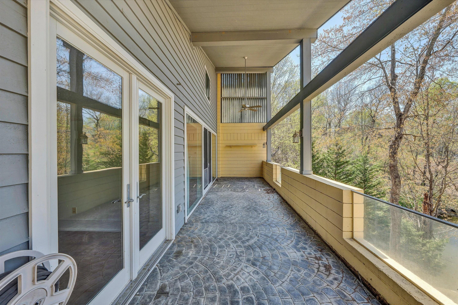 143 Charlotte LN - Photo 43