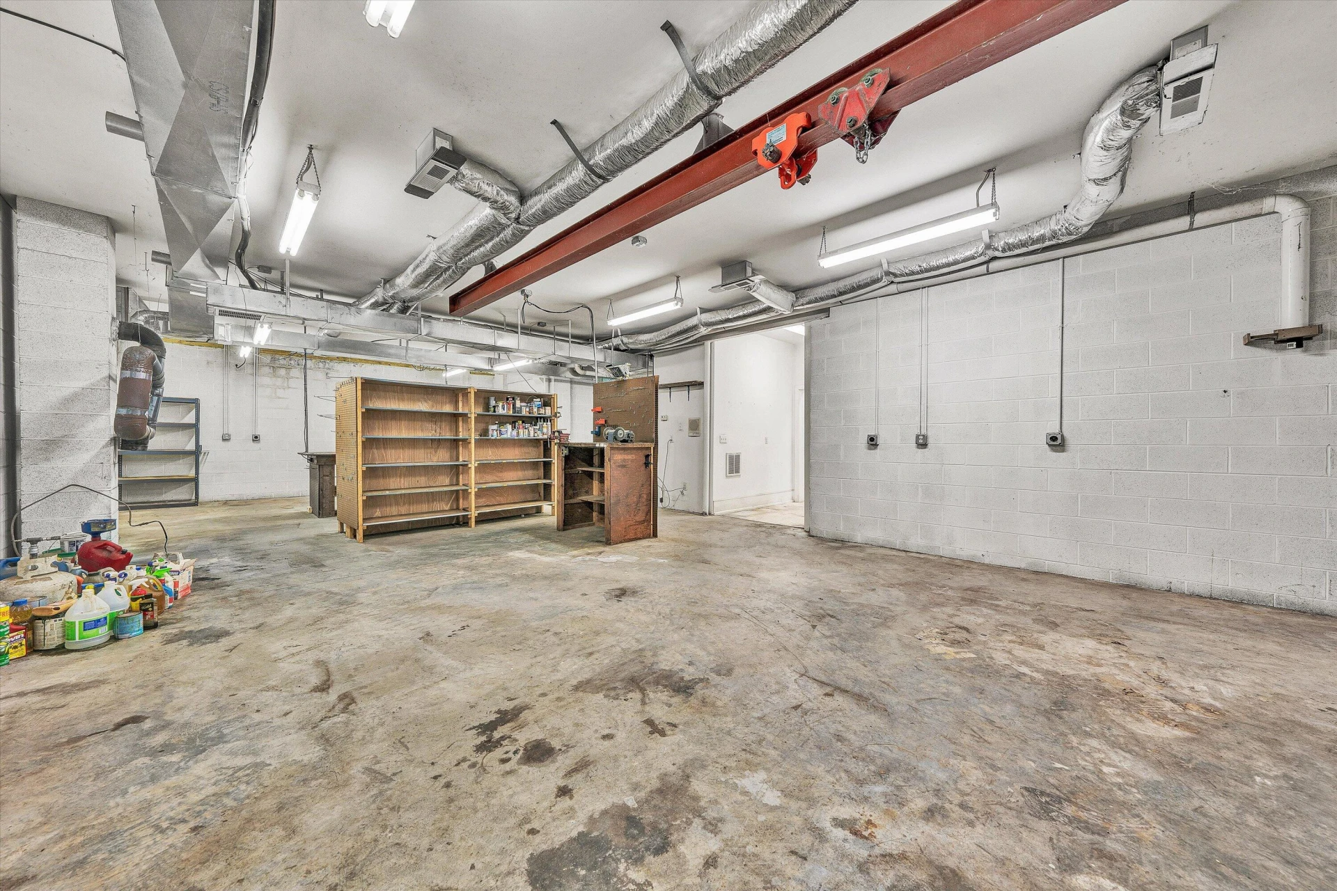 143 Charlotte LN - Photo 60