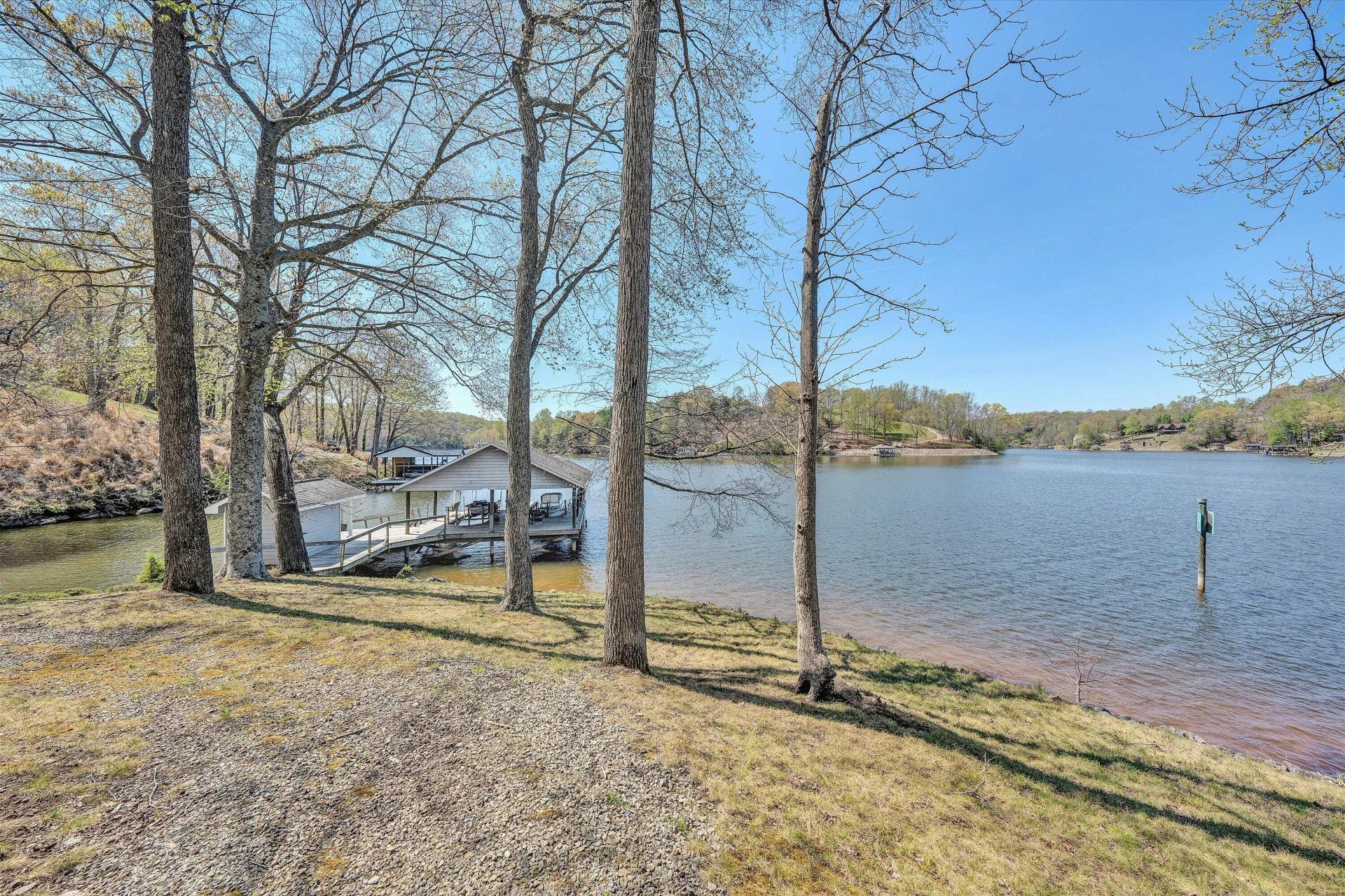 143 Charlotte LN - Photo 90