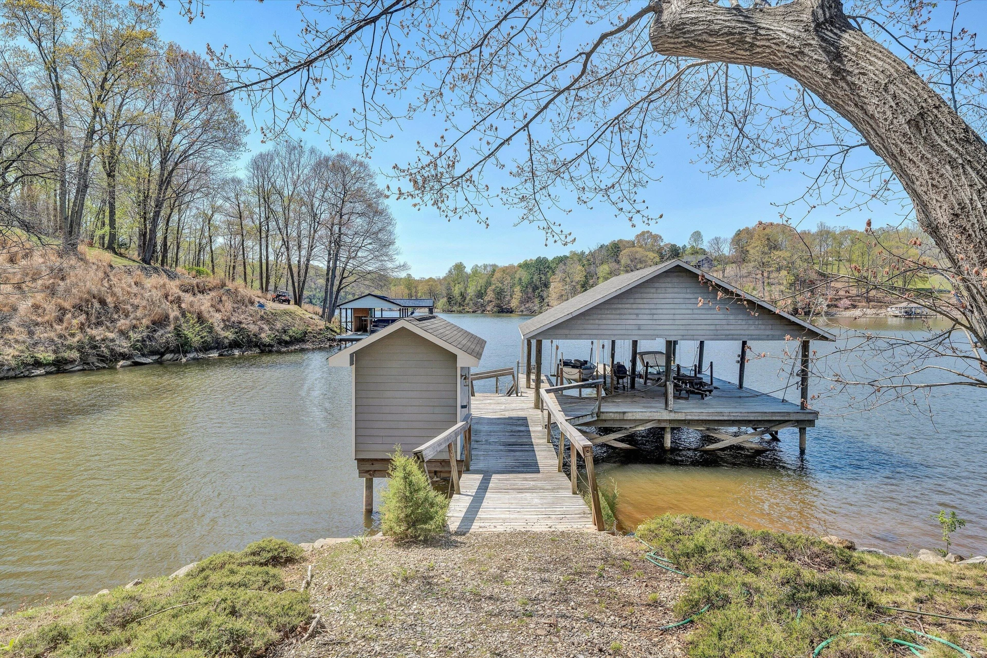 143 Charlotte LN - Photo 91