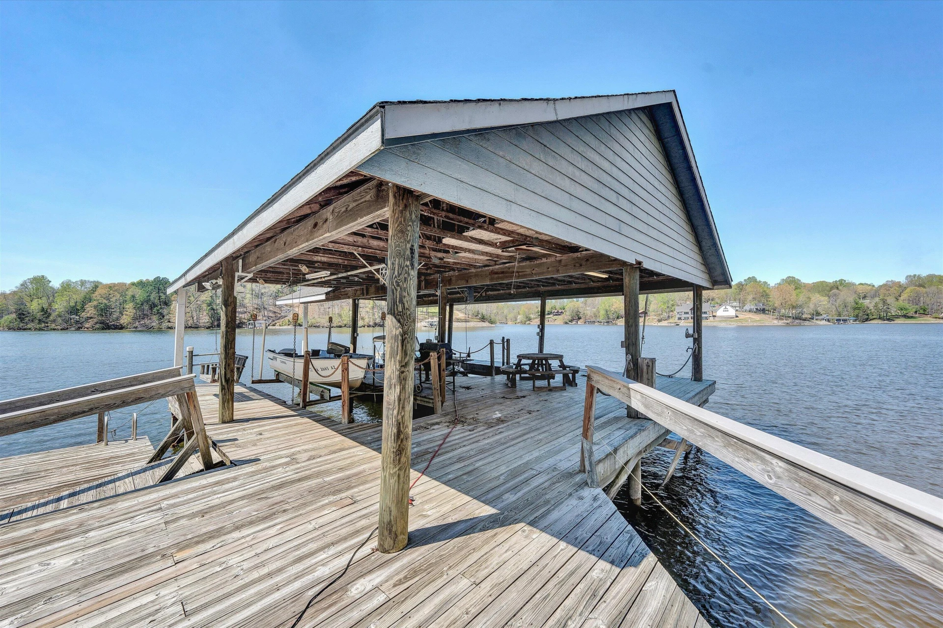 143 Charlotte LN - Photo 92