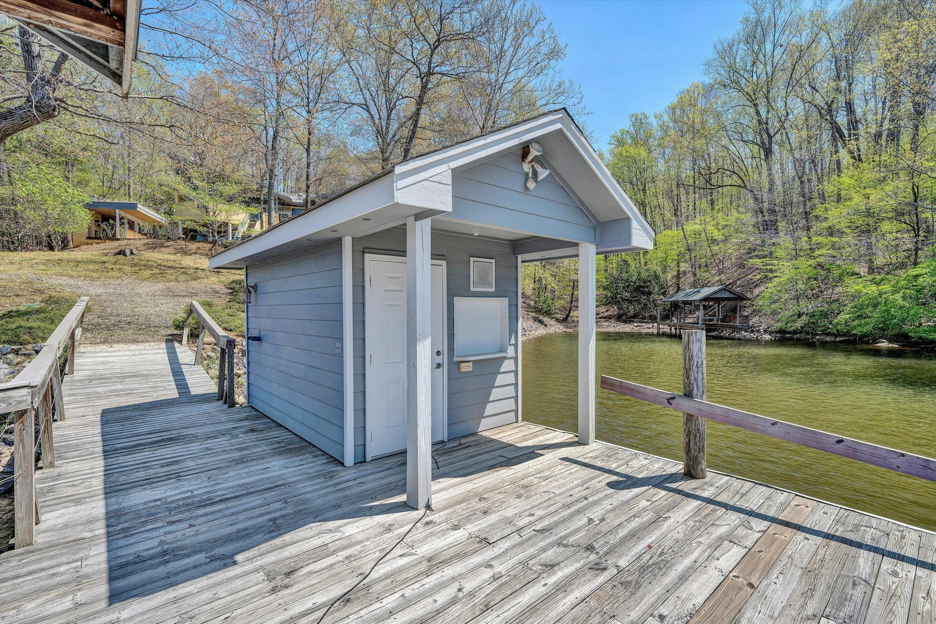 143 Charlotte LN - Photo 93