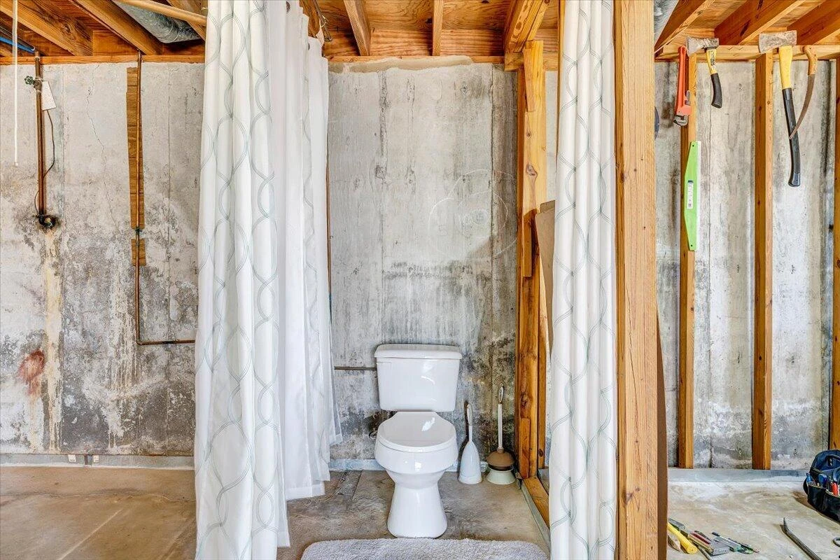 5812 Cove RD - Photo 19