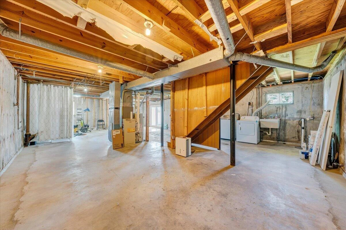 5812 Cove RD - Photo 22