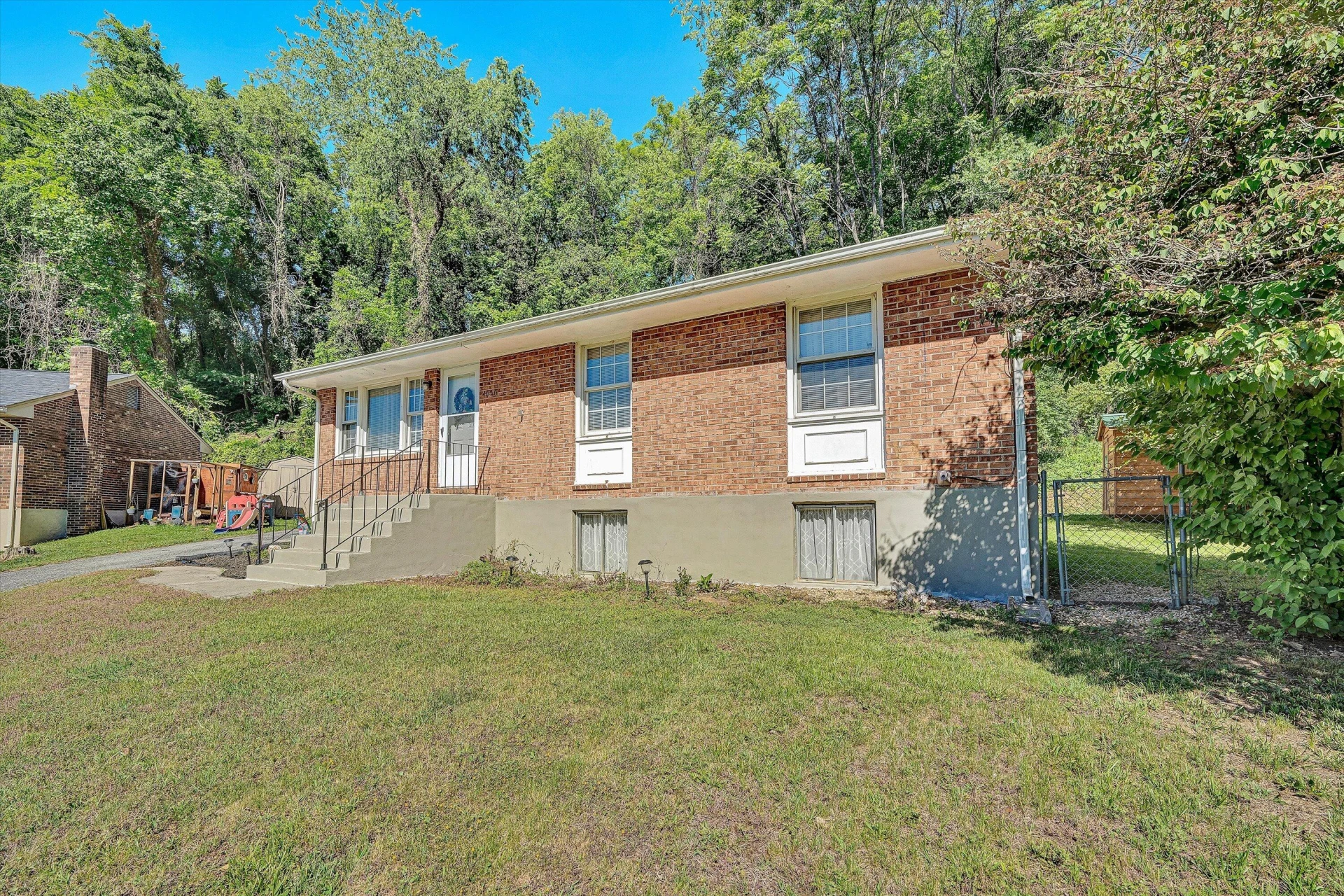 4656 Trevino CIR - Photo 3