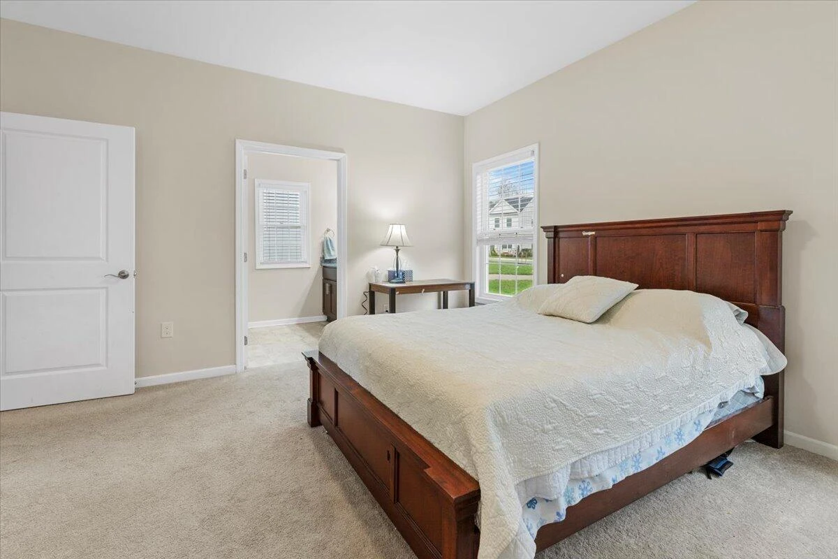 276 Louise LN - Photo 21