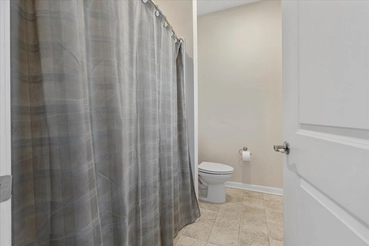 276 Louise LN - Photo 23