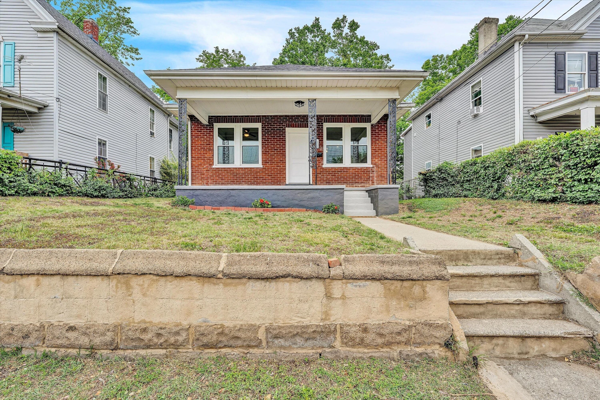1122 Dale AVE - Photo 3