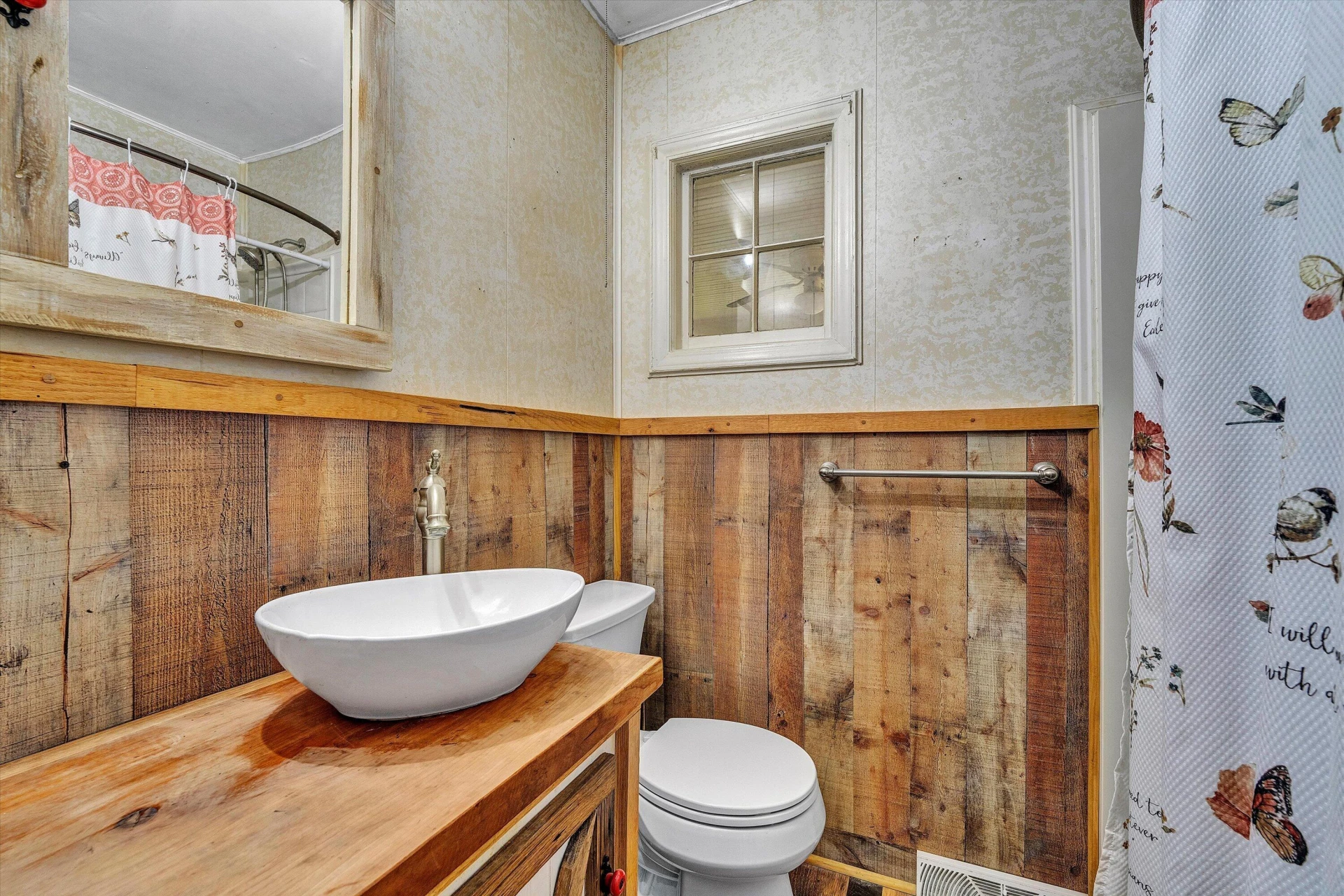 114 CHURCH ST - Photo 20