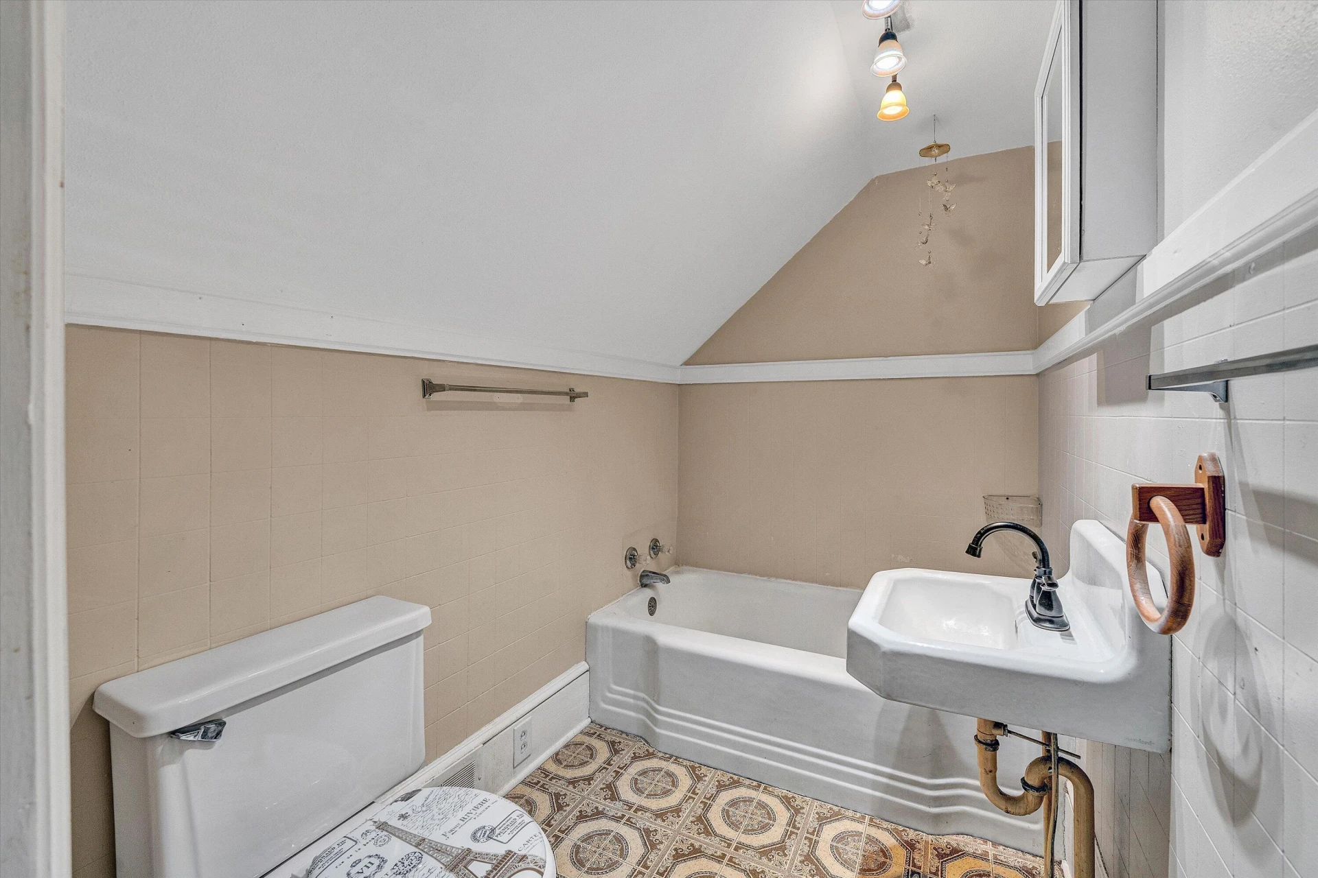 114 CHURCH ST - Photo 26