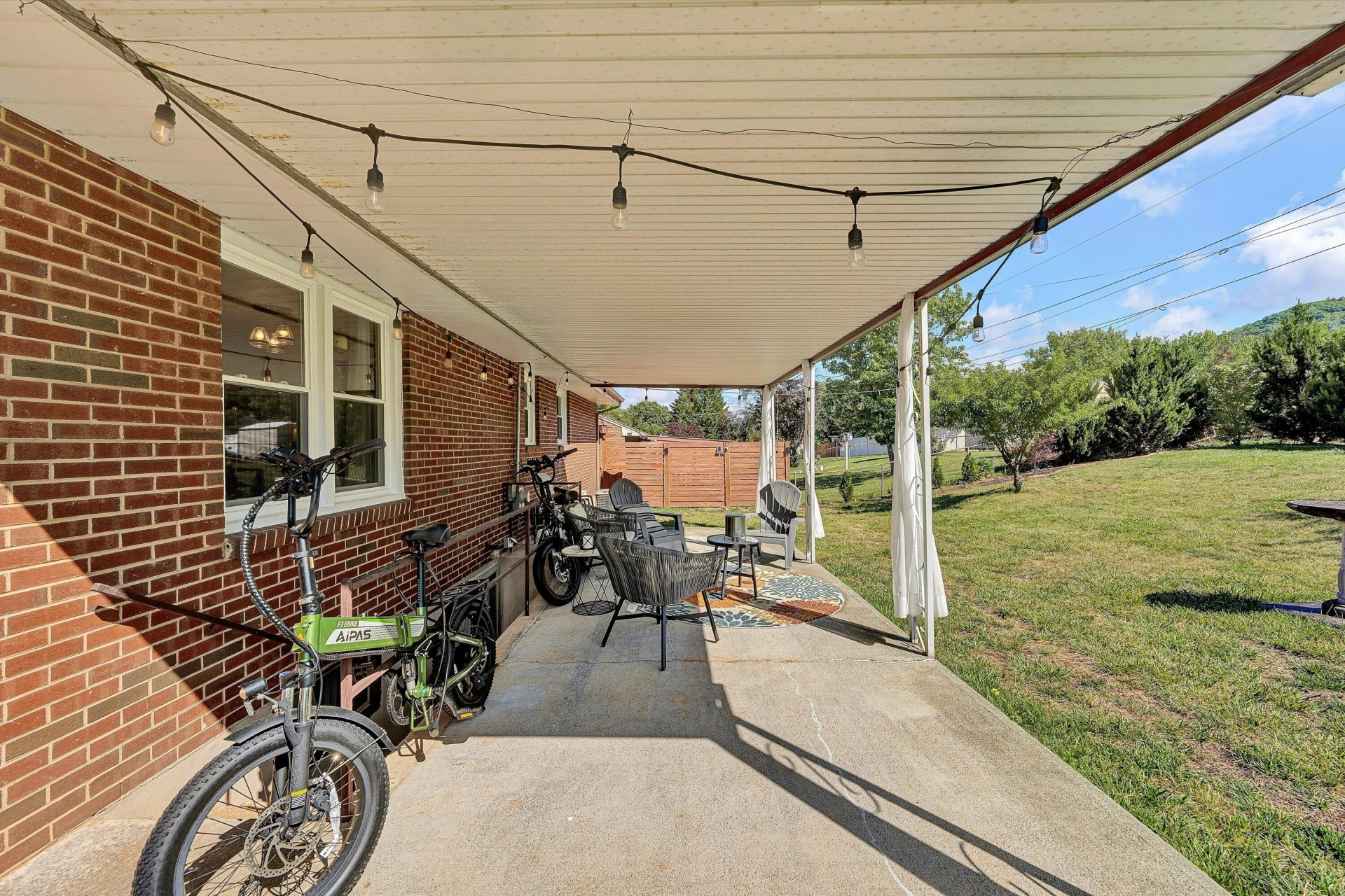 1420 Arrow DR - Photo 31