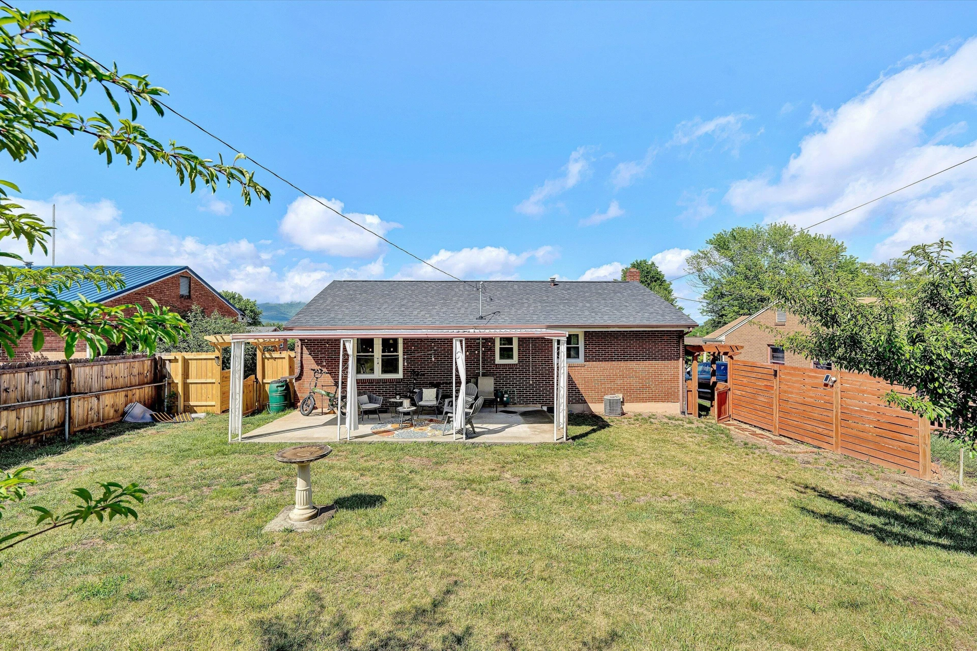 1420 Arrow DR - Photo 35