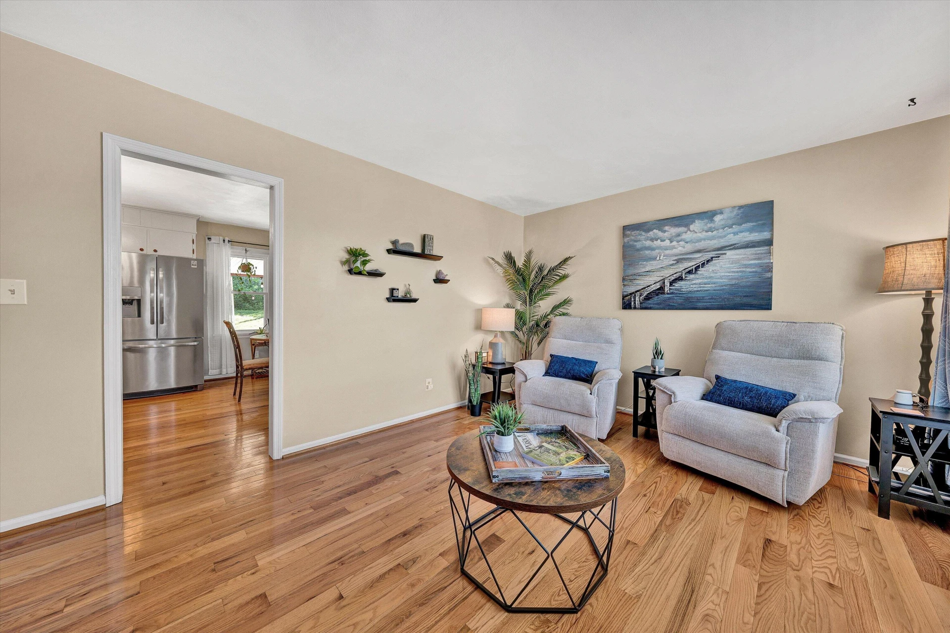 1420 Arrow DR - Photo 7
