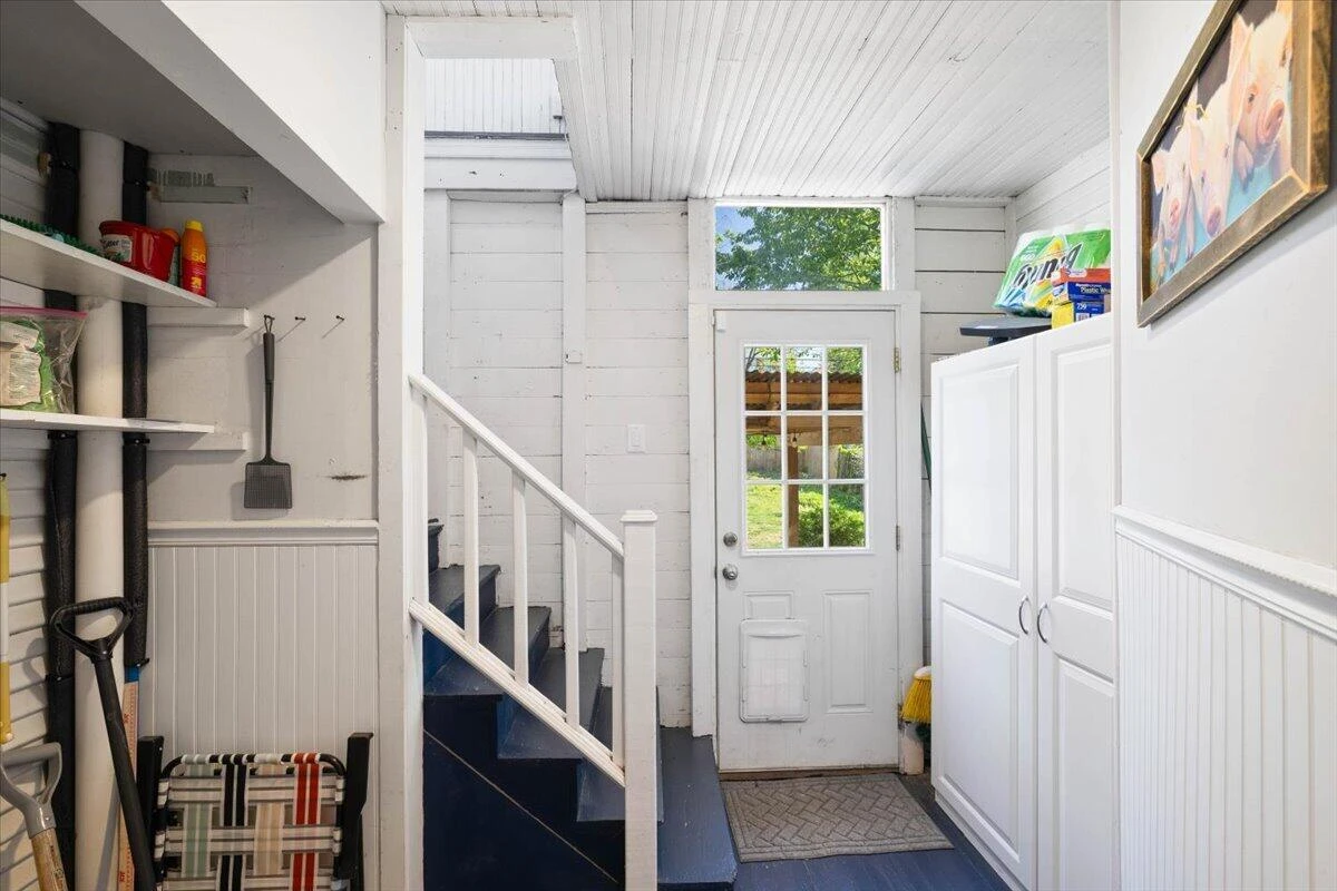 2227 Westover AVE SW - Photo 13