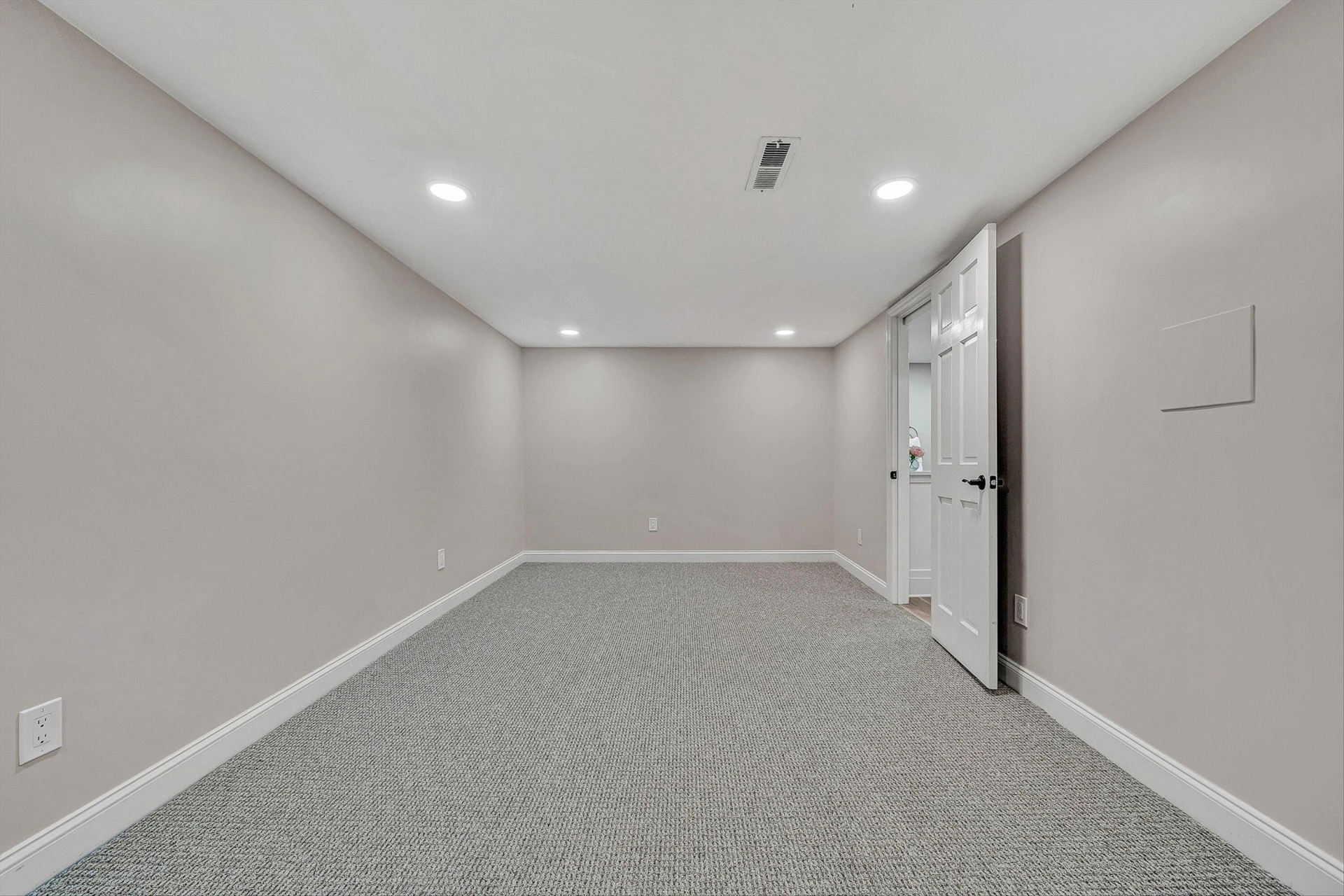 502 Cassell LN - Photo 45
