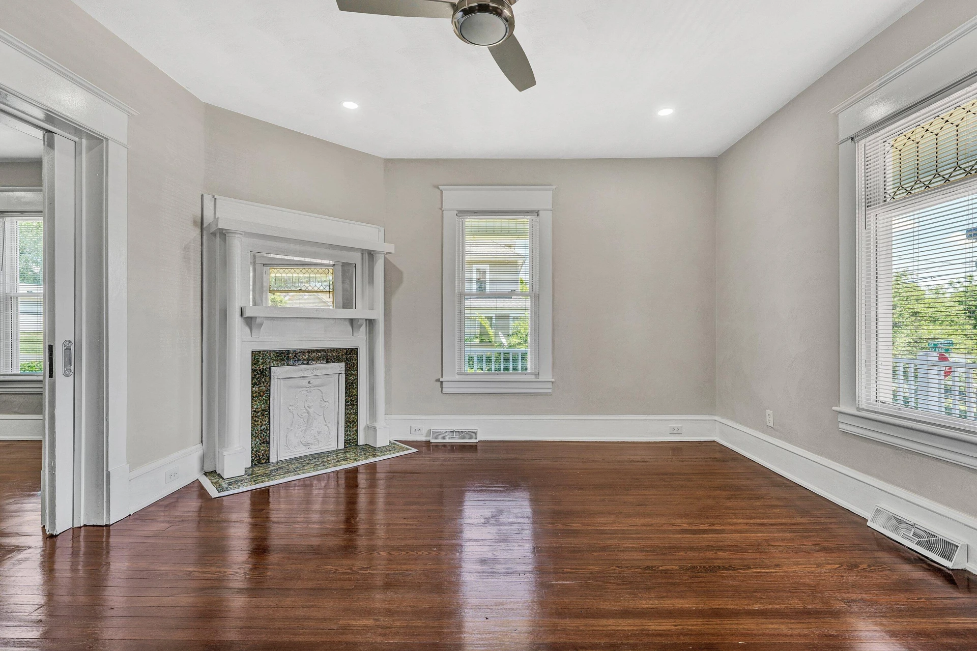 2201 Orange AVE NW - Photo 11