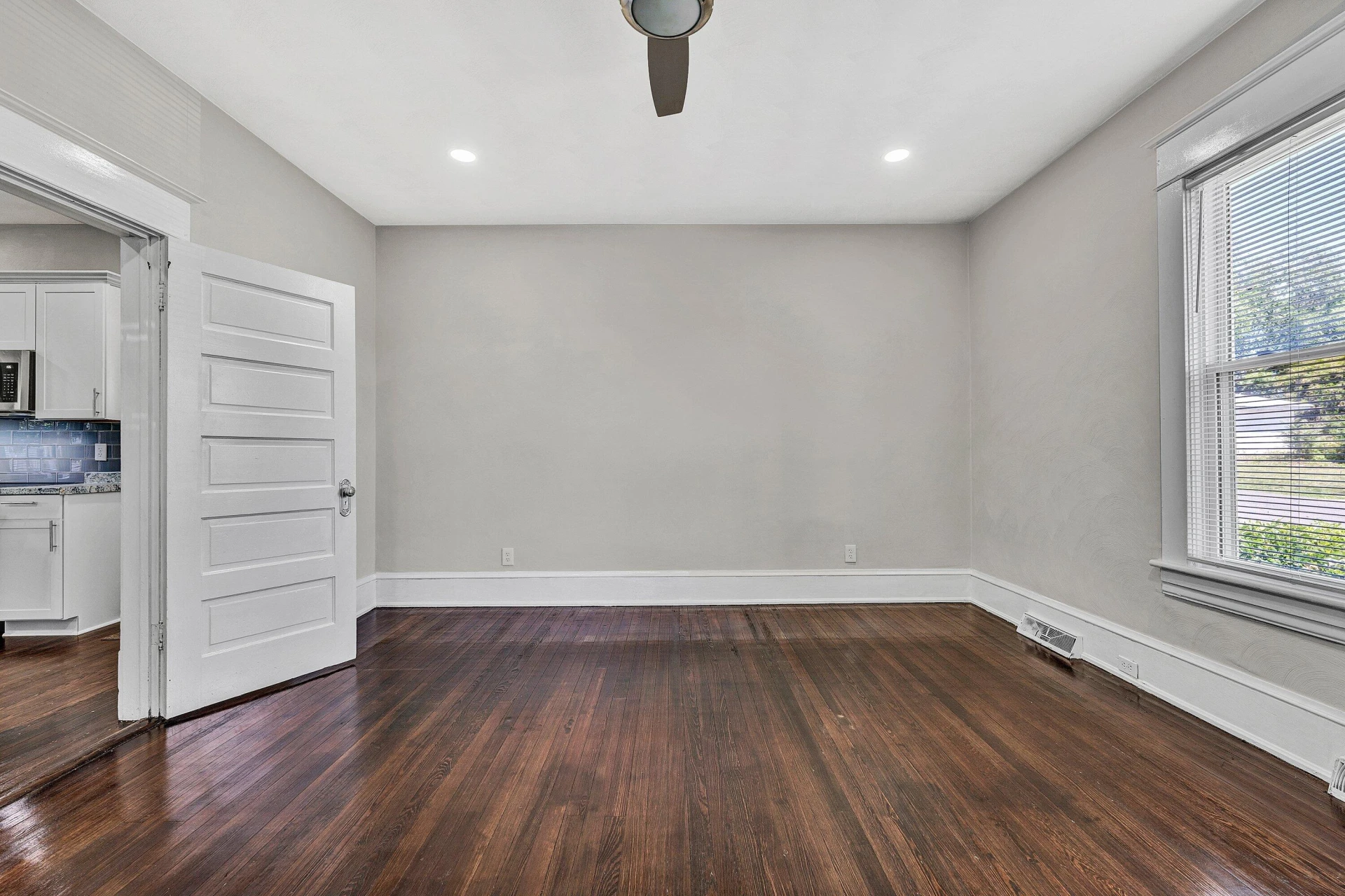 2201 Orange AVE NW - Photo 14