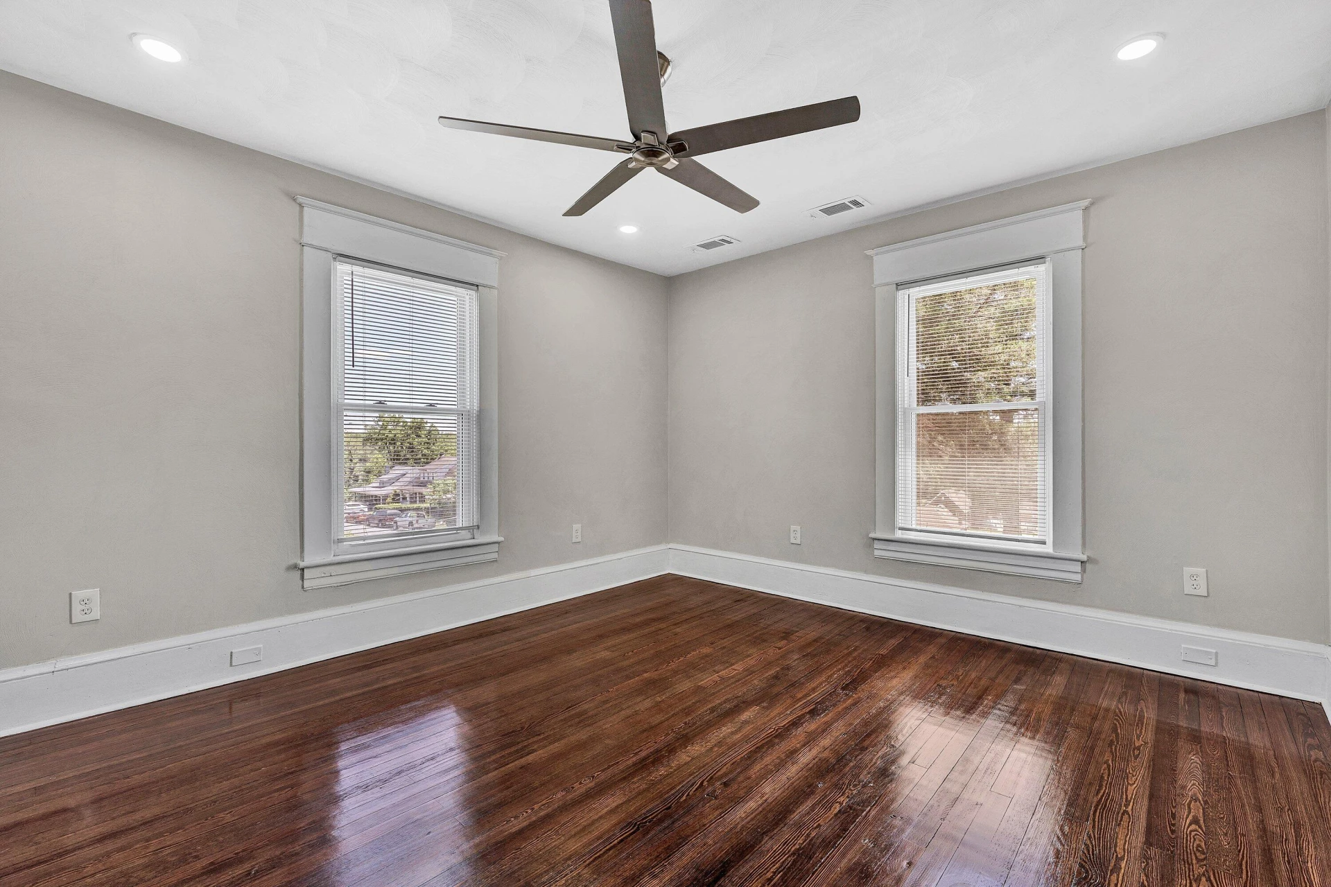 2201 Orange AVE NW - Photo 24