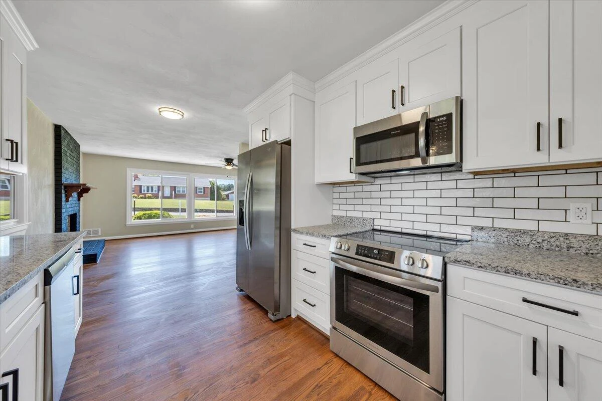 2534 Pinecrest DR - Photo 15