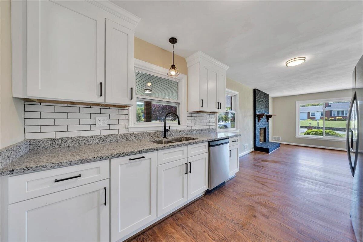 2534 Pinecrest DR - Photo 17