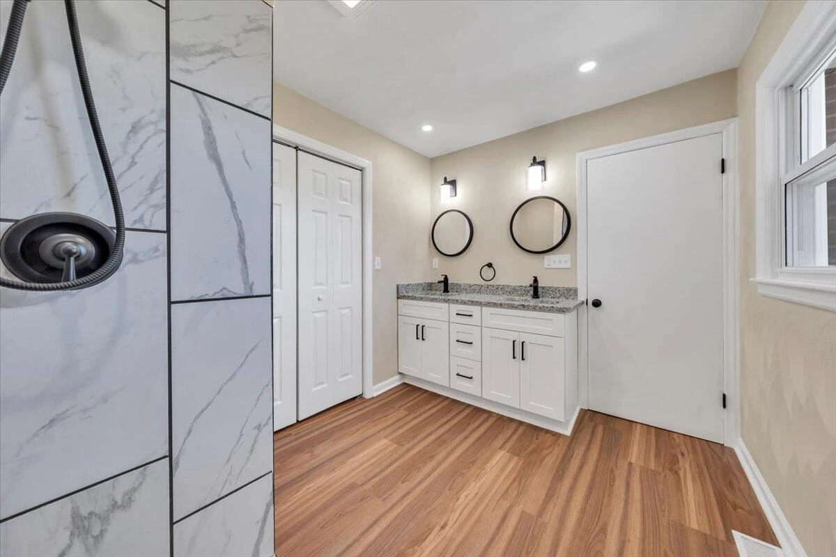 2534 Pinecrest DR - Photo 33