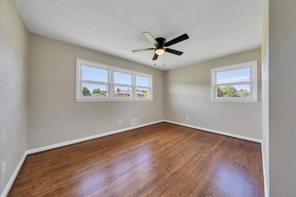 2534 Pinecrest DR - Photo 34