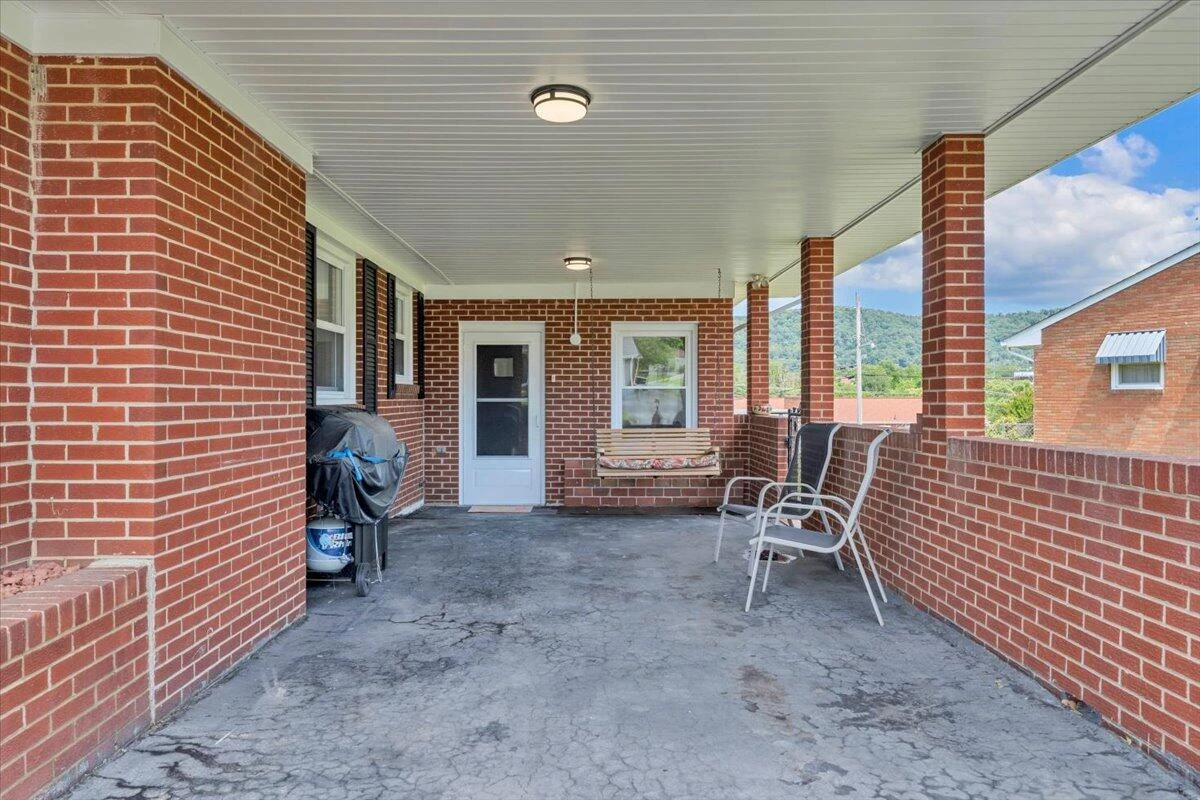 2534 Pinecrest DR - Photo 42