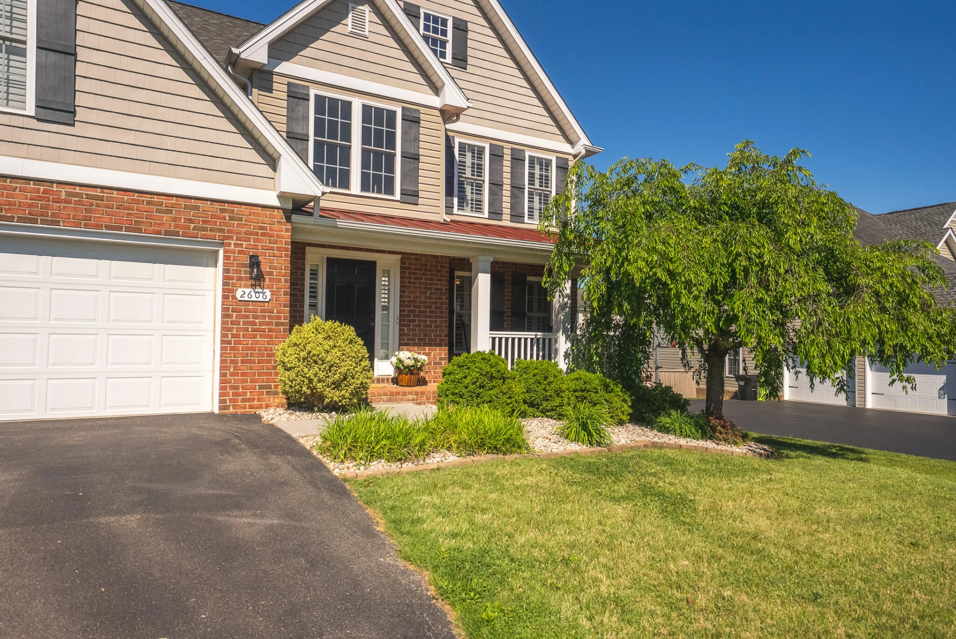 2606 Woods Meadow LN - Photo 3