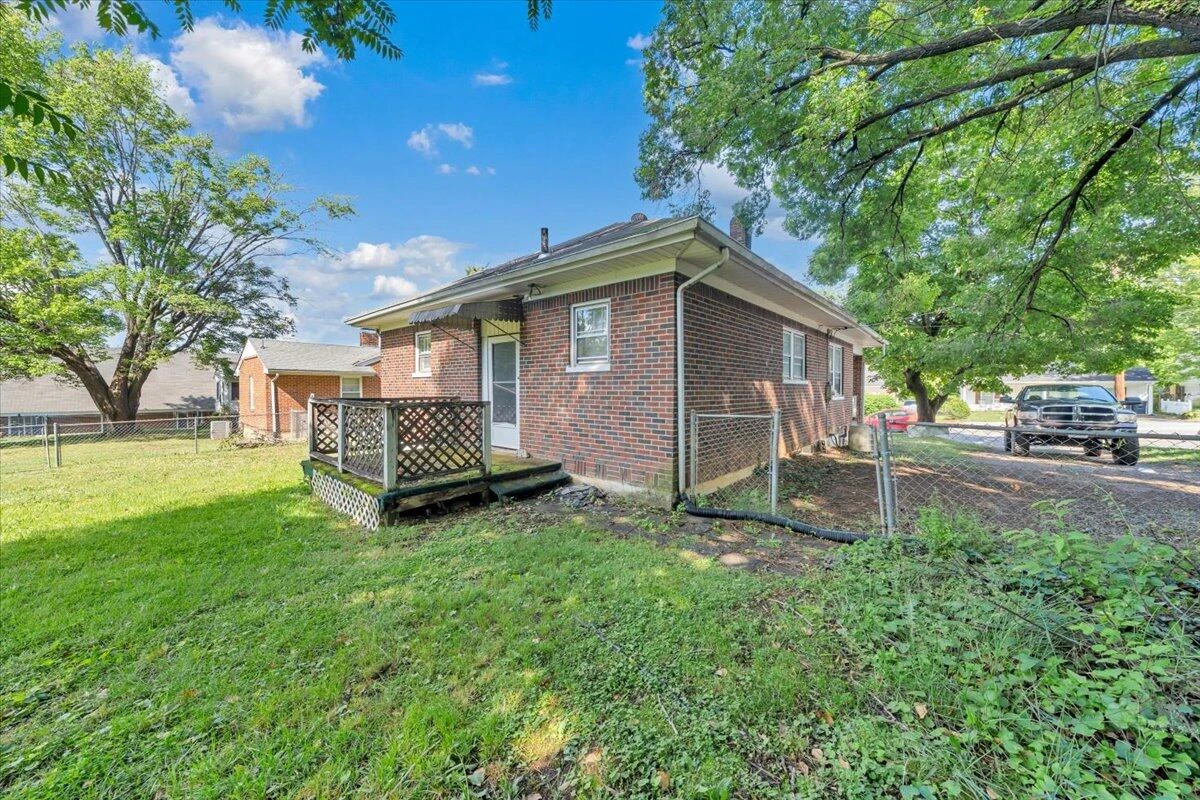 3417 Garden City BLVD - Photo 16