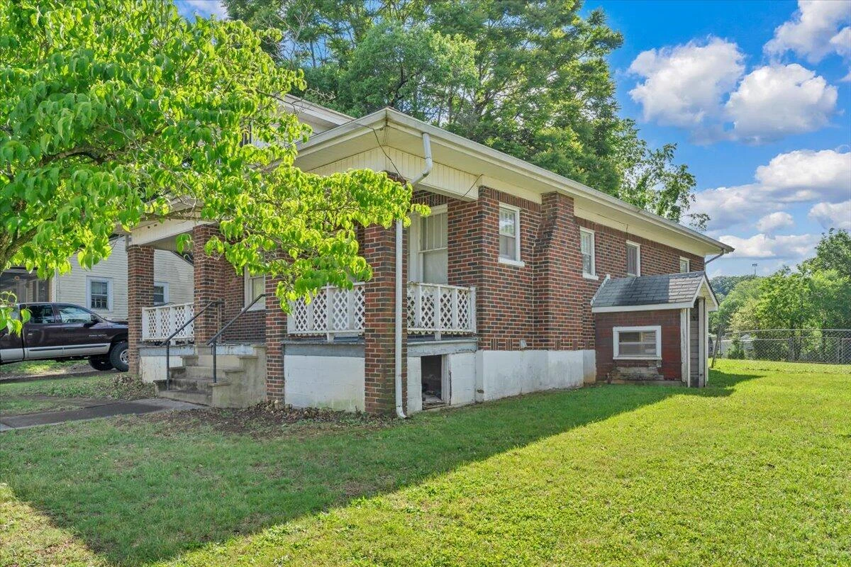 3417 Garden City BLVD - Photo 8