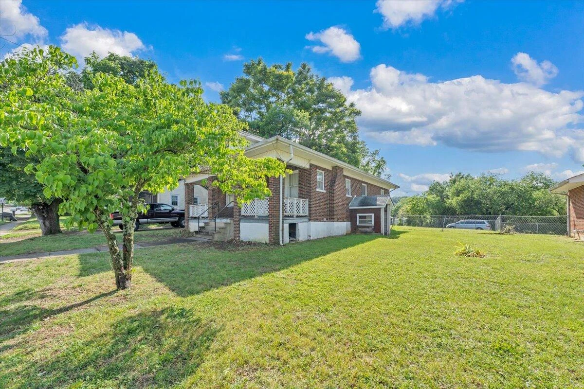 3417 Garden City BLVD - Photo 9