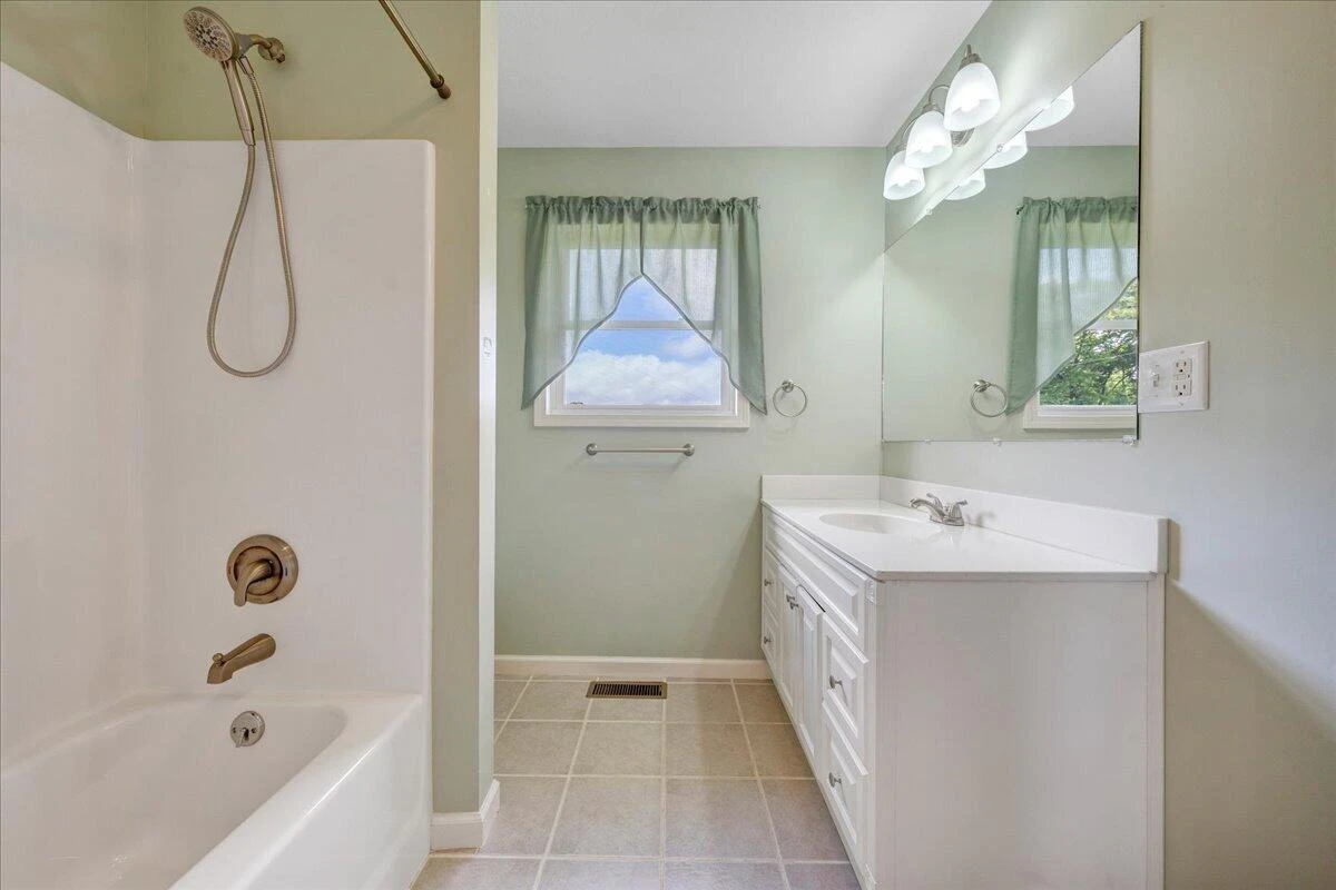 193 Simmons Creek RD - Photo 47