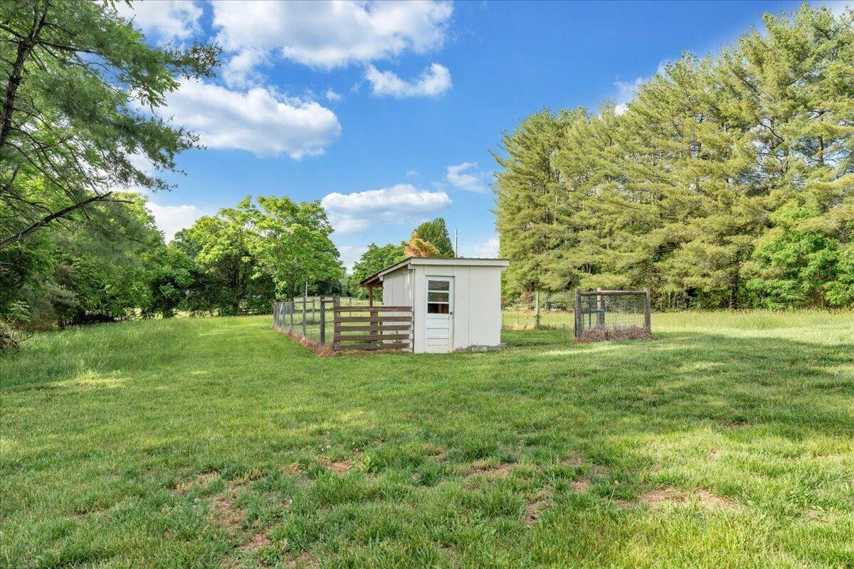 193 Simmons Creek RD - Photo 63