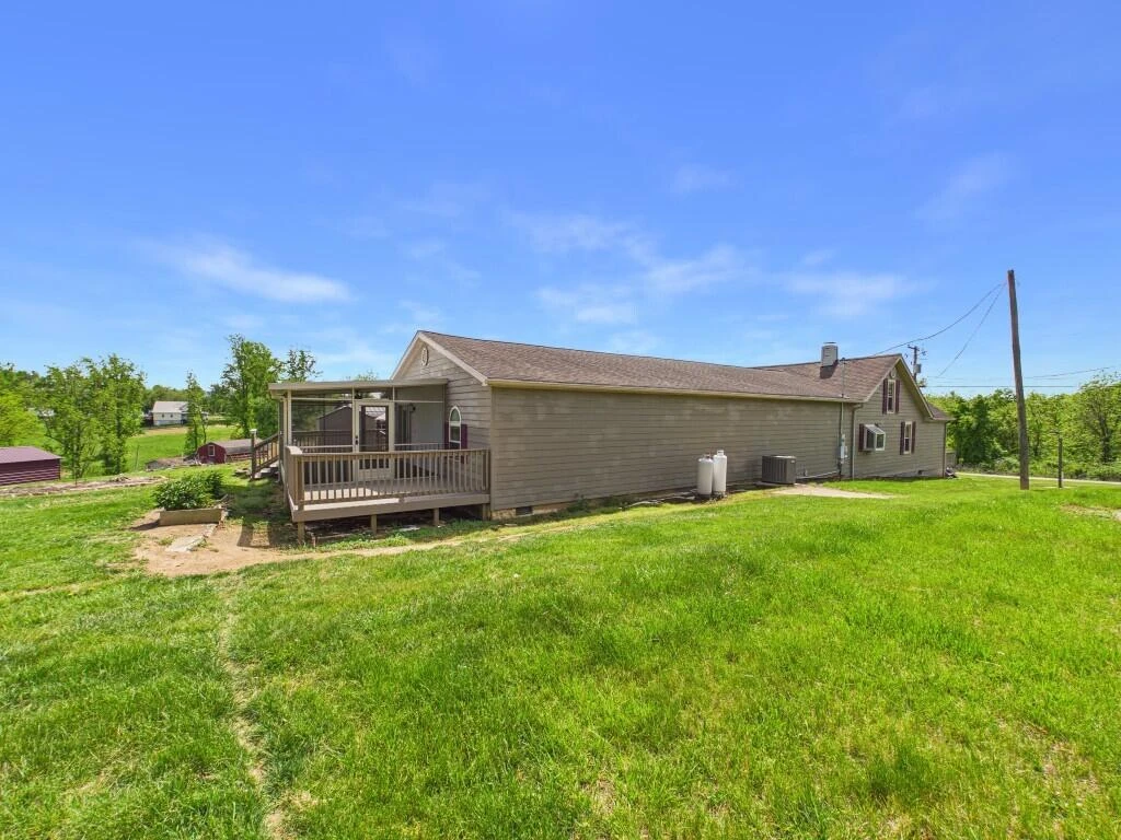 5833 Lyons RD - Photo 15