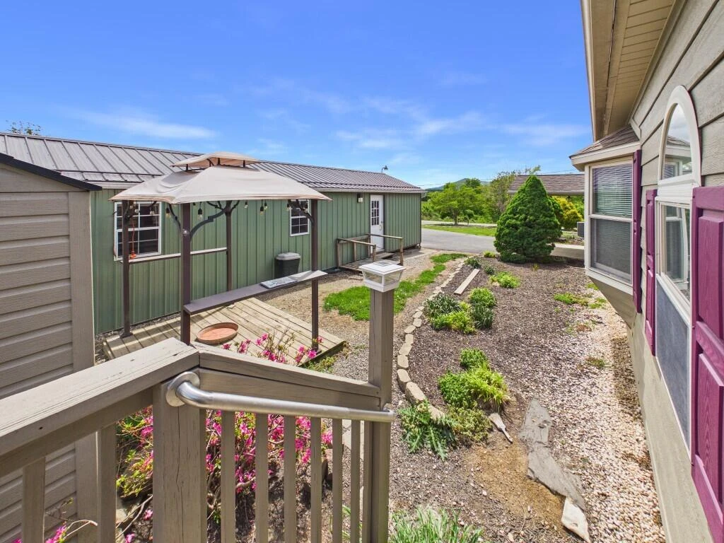 5833 Lyons RD - Photo 16