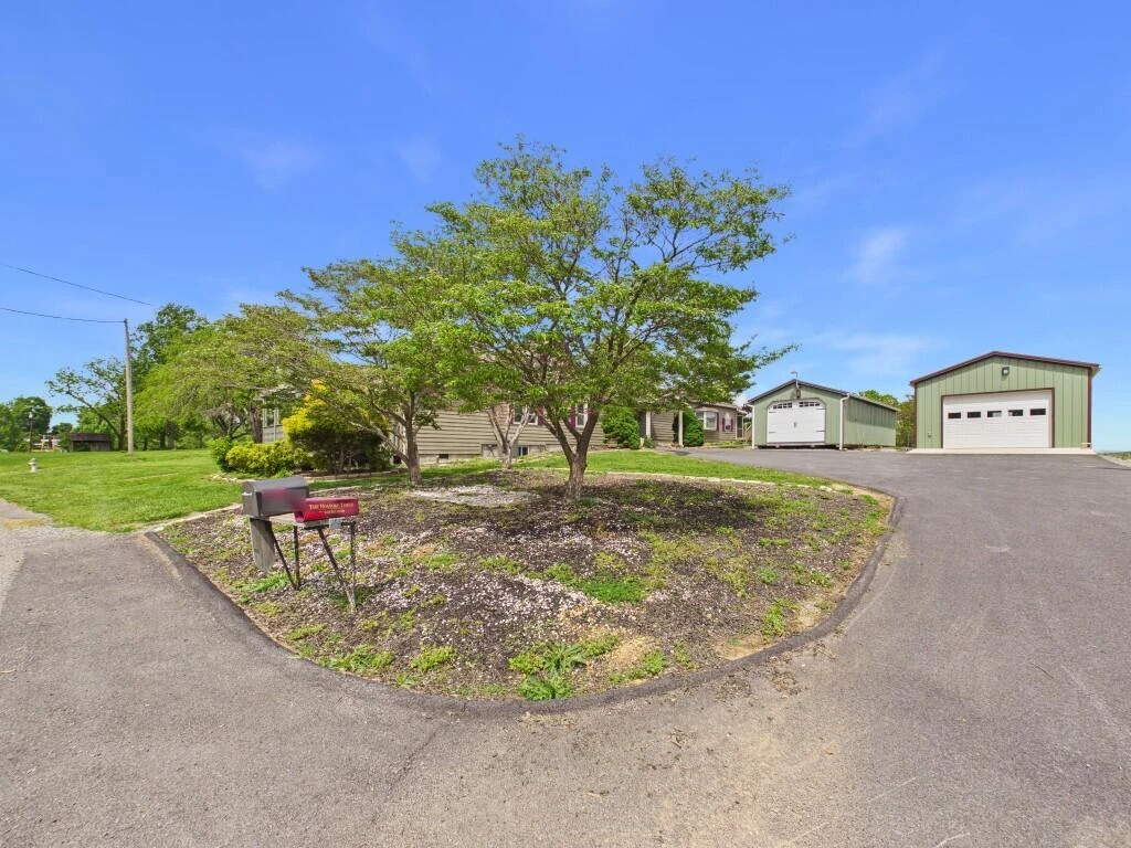 5833 Lyons RD - Photo 7