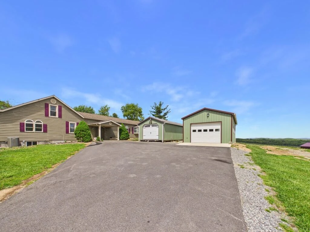 5833 Lyons RD - Photo 8