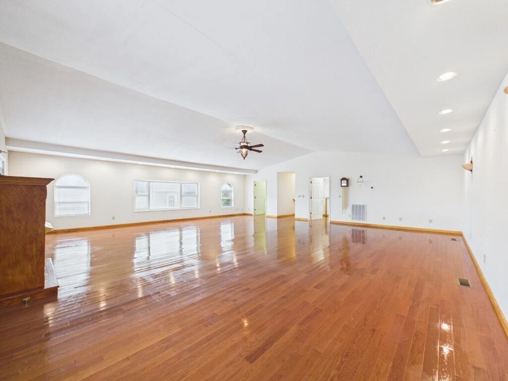 5833 Lyons RD - Photo 55