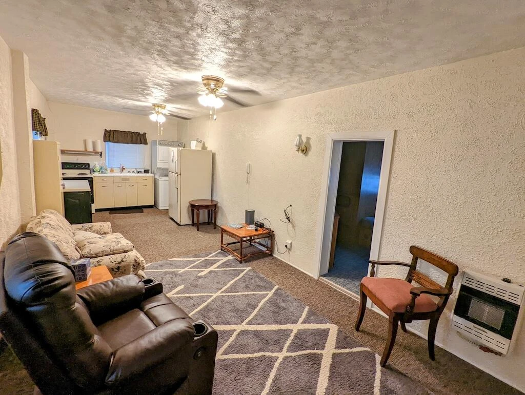 131 Terry LN - Photo 9