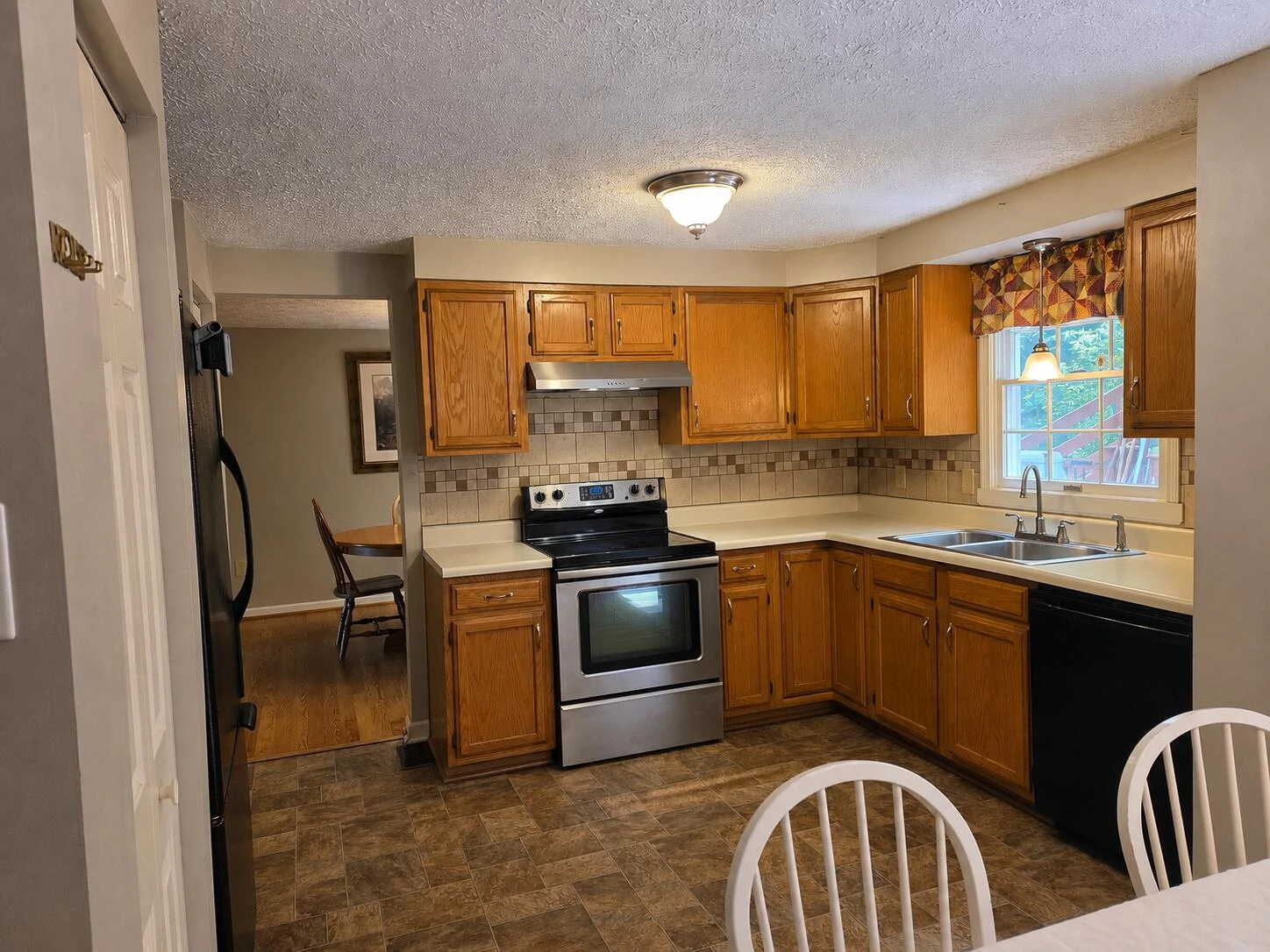 7498 James WAY - Photo 13