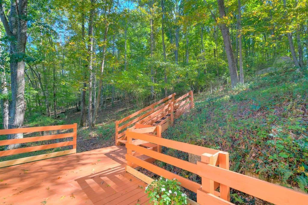 7498 James WAY - Photo 29