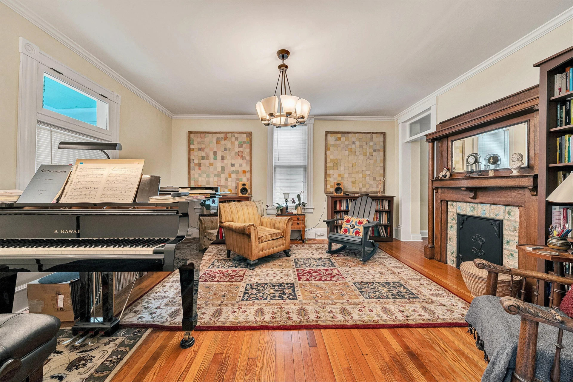 646 Elm AVE - Photo 14